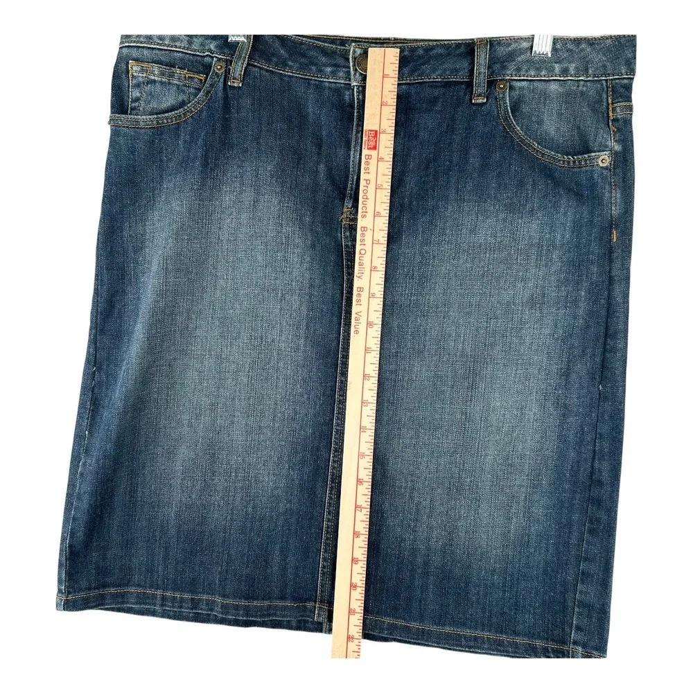 Lands‎ End Straight Denim Above Knee Skirt Y2K Faded Wash Stretch Womens Size 12
